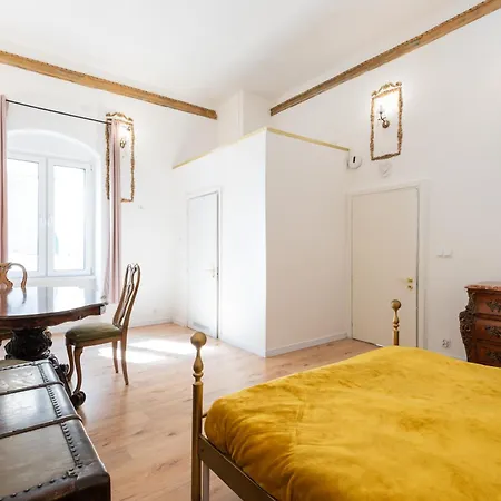 Appartement Historic Next To The Castle Bari